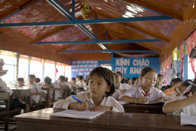 Studying in Vietnam. Photo credit: Charles Chan.